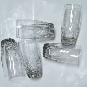 Elegant Clear Glass Tumbler Set